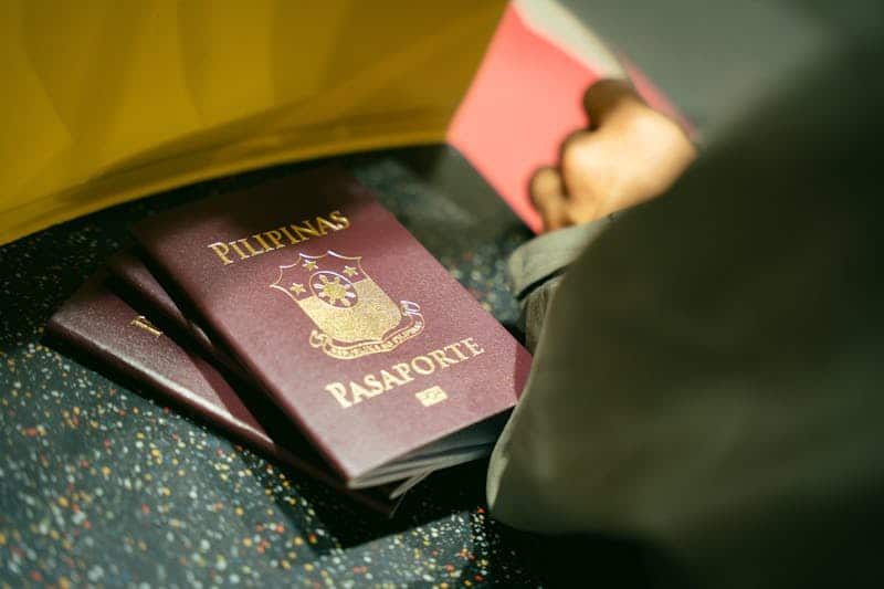 Travel documents and passport for UK visitors