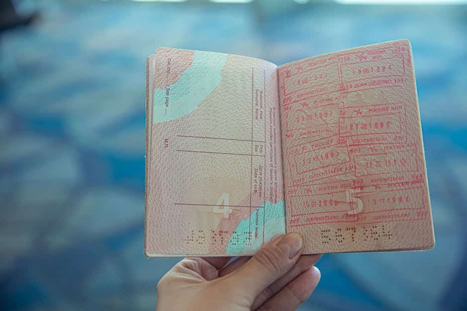 which passport uk arrival 5