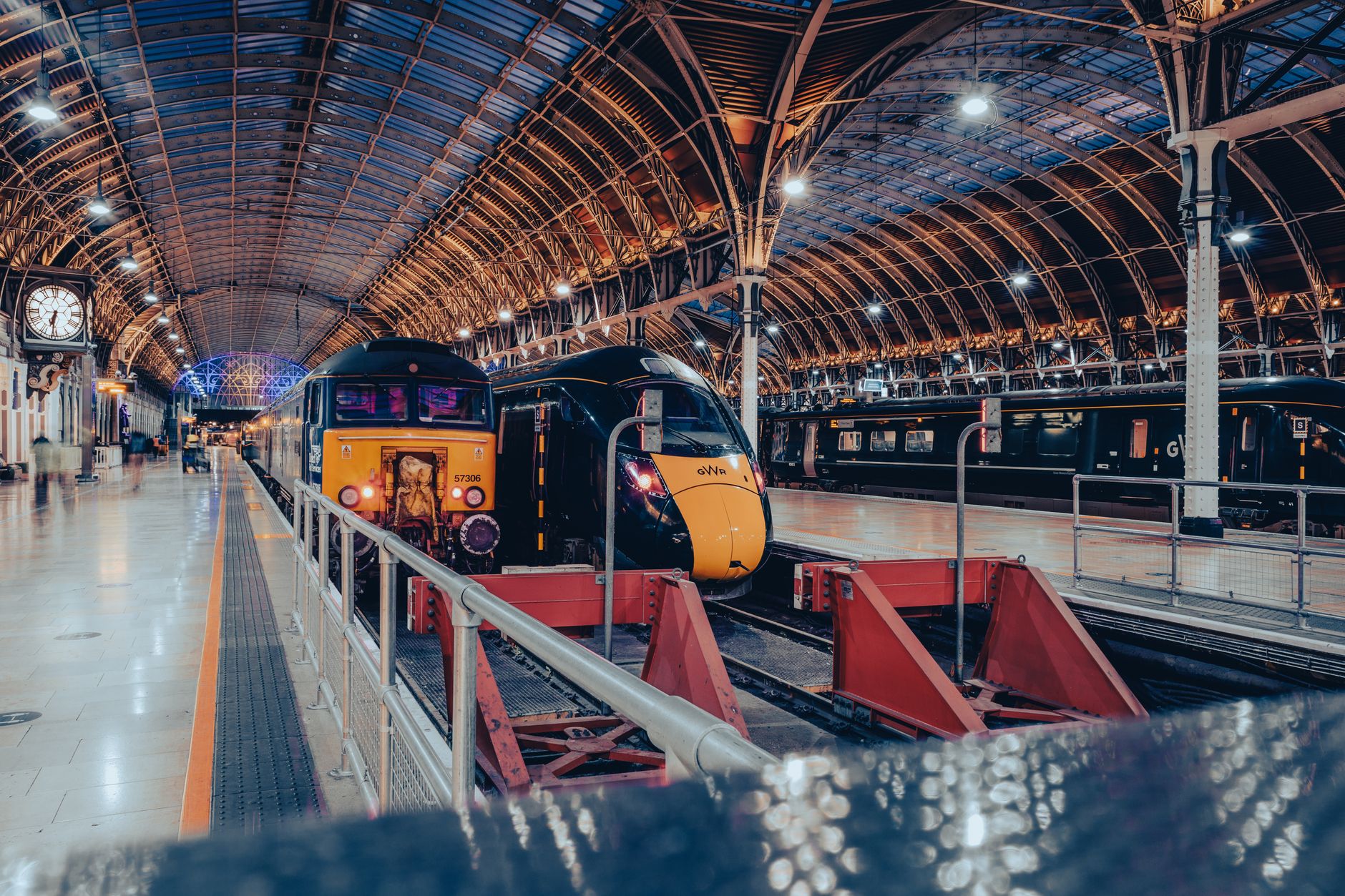 Heathrow Express train waiting at a London Paddington station platform